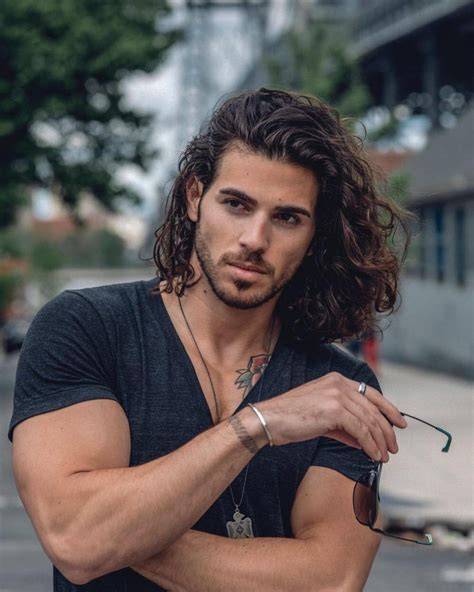 Coupe Cheveux Homme Long