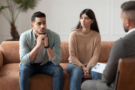 Couple in therapy session Dallas