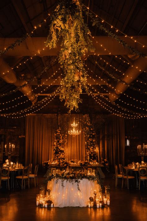 Cozy Fall Indoor Wedding Decor