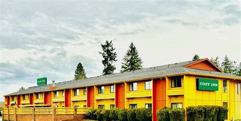 Cozy Inn & Suites