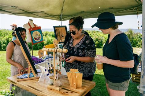 Discover the Delightful World of Handmade Creations at Craft Fairs in Rhode Island