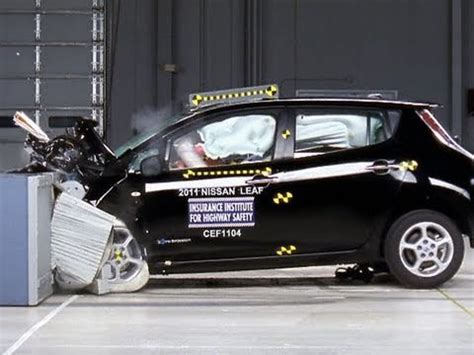 Crash Test Ratings and Electric Cars