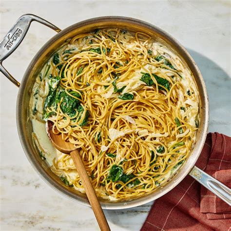 Creamy Lemon Garlic Spaghetti