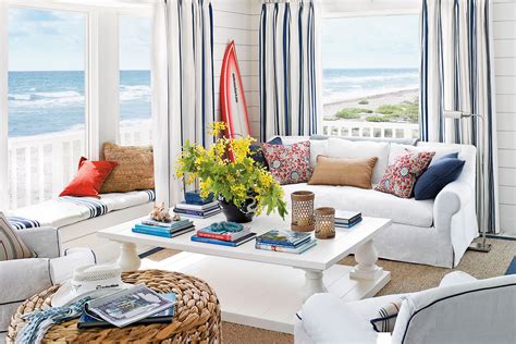 Charming Mediterranean Living Room Design (14) Coastal