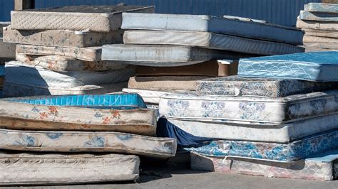 Creative Alternatives for Mattress Disposal
