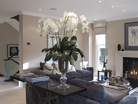 Creative Living Room Flowers Arrangements