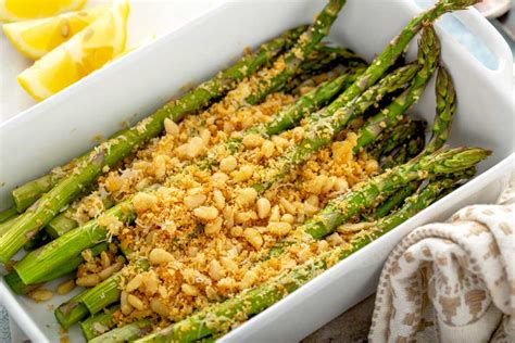 Crispy Delights: Oven-Baked Parmesan Asparagus