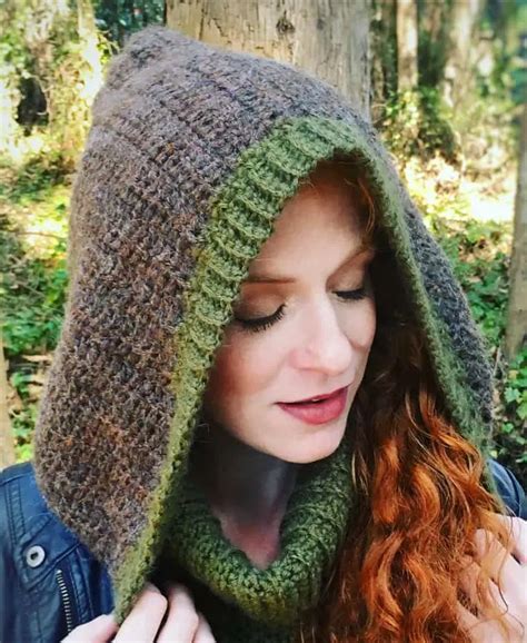 Crochet A Hood