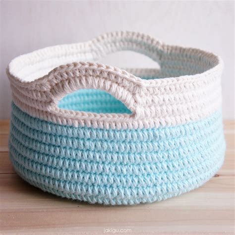 Crochet Basket With Handles