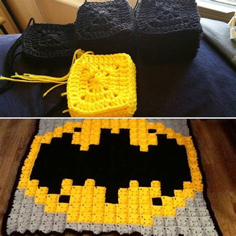 Crochet Batman Logo
