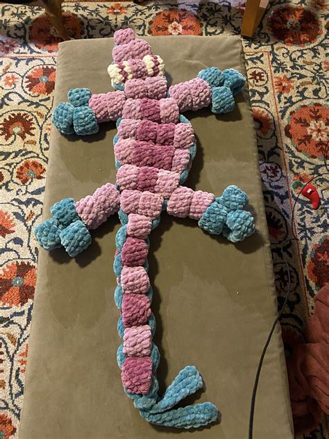 Crochet Beaded Lizard