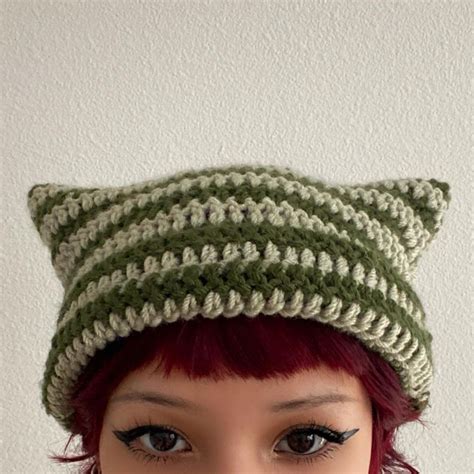 Crochet Beanie For Cat