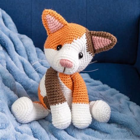 Crochet Calico Cat