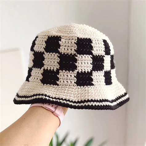 Crochet Checkered Bucket Hat