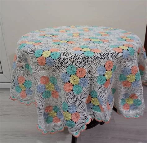 Crochet Circle Tablecloth