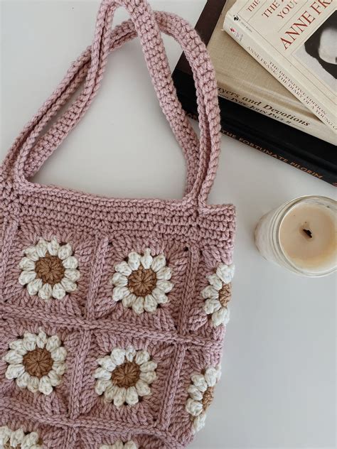 Crochet Daisy Bag