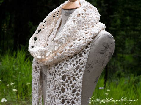 Crochet Floral Scarf