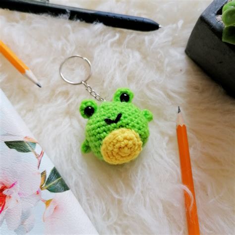 Crochet Frog Keychain