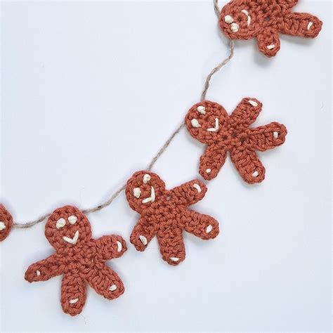 Crochet Gingerbread Man Garland