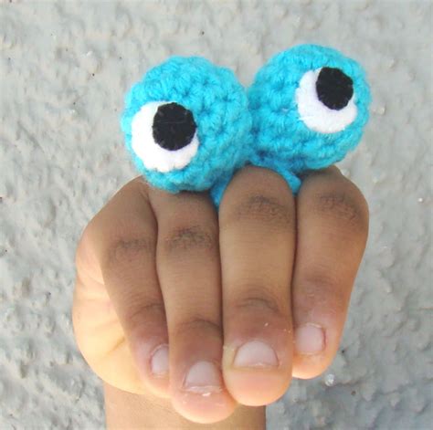 Crochet Googly Eye Finger Puppets