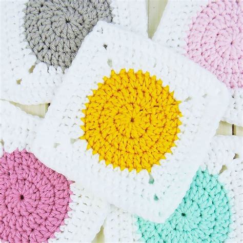 Crochet Granny Square Circle