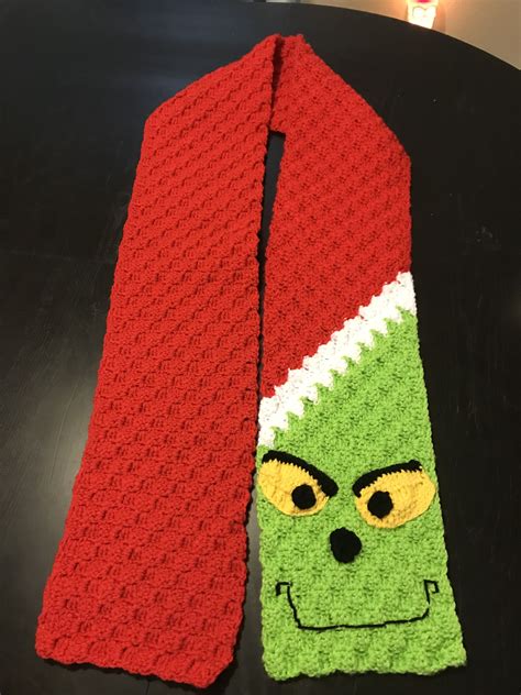 Crochet Grinch Scarf