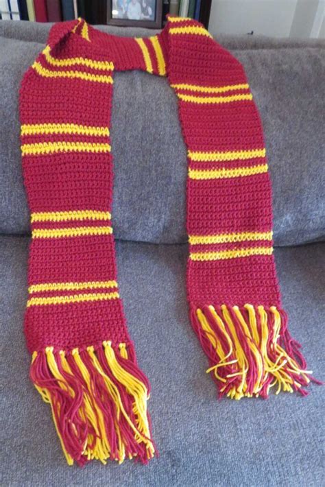 Crochet Gryffindor Scarf
