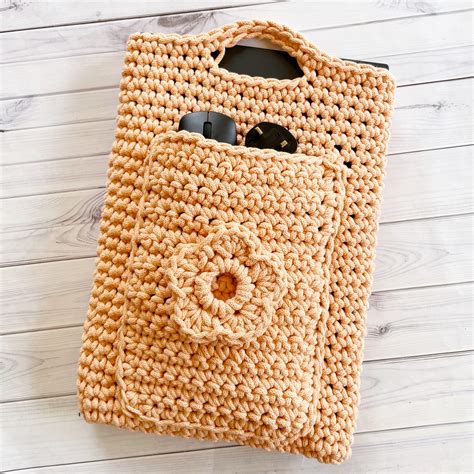 Crochet Laptop Bag