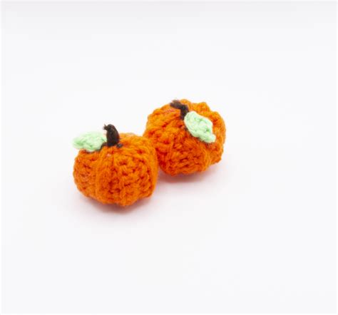 Crochet Mini Pumpkin
