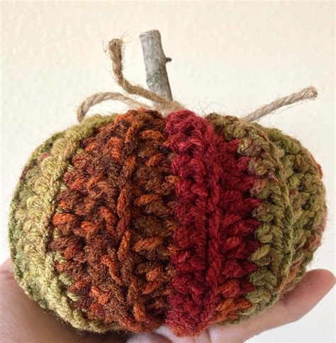 Crochet Mini Pumpkins
