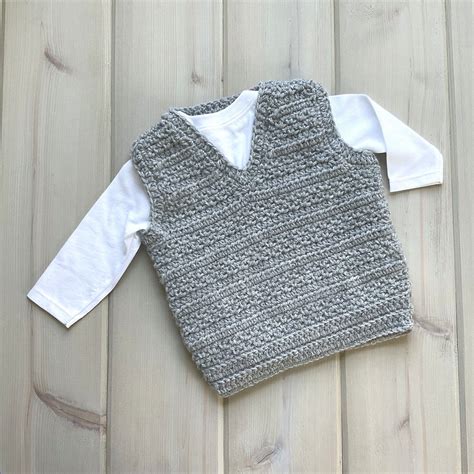 Crochet Newborn Vest