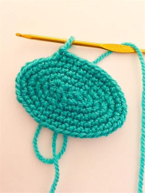 Crochet Oval Eyes