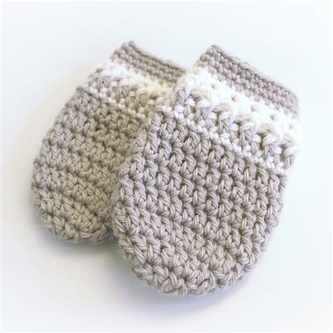 Crochet Patterns For Baby Mittens