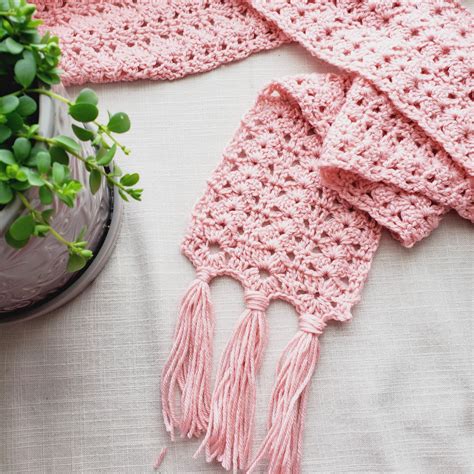 Crochet Skinny Scarf
