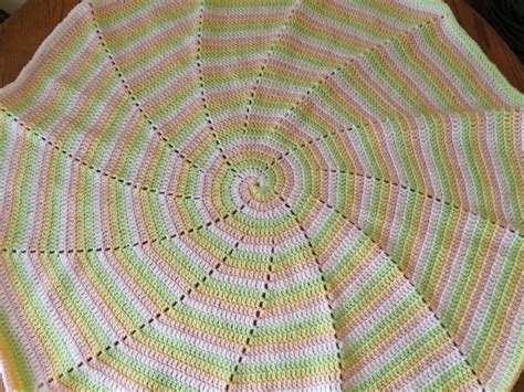 Crochet Spiral Blanket Pattern