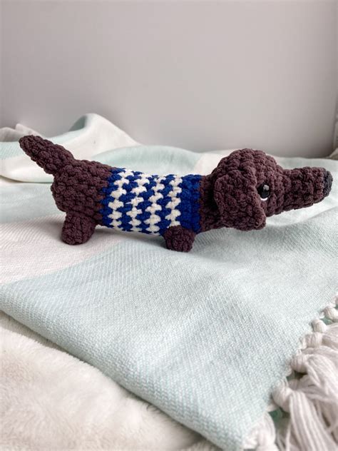 Crochet Weiner Dog