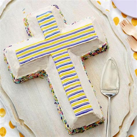 Cross Easter Cakes
