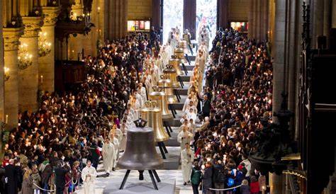 Crowded Cathedral