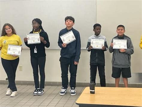 Crystal Lake Middle School