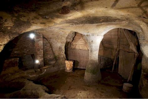 Cu Chi Tunnels Drive