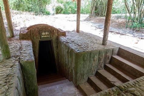 Cu Chi Tunnels Tour Guide