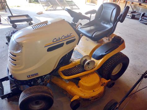 Cub Cadet LT1050
