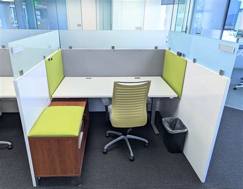 Corporate Office Furniture Small Cubicles 2x4x53