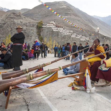 Cultural Immersion Local Interaction