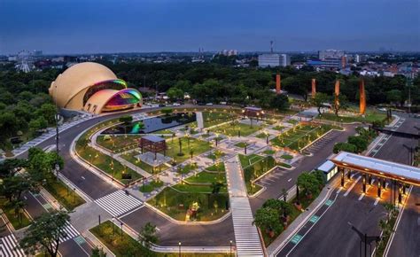 Cultural Performances TMII