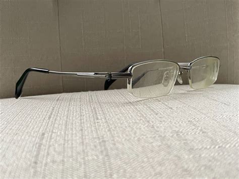 Curated Frame Collections: Style Meets Substance