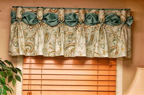 Curtain Toppers Ideas
