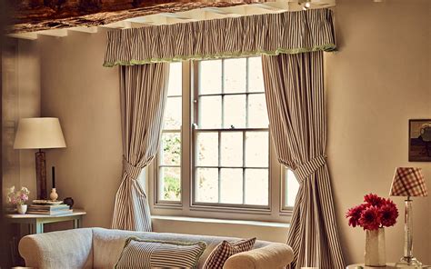 Curtains At Home