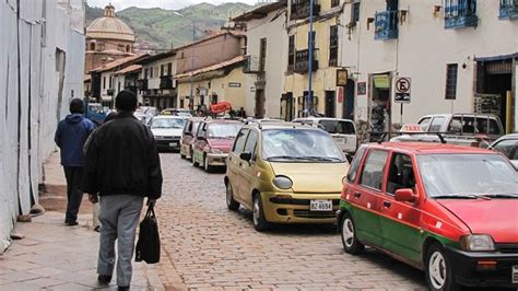 Cusco transportation options