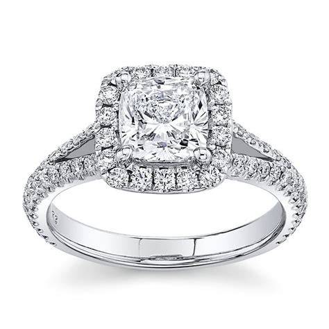Cushion Cut Settings